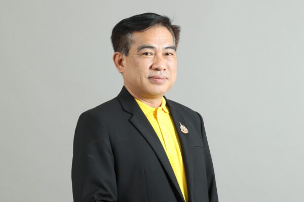 ‘แปลงใหญ่มะม่วงส่งออกหนองแซง’ จ.กาฬสินธุ์ ส่งออกมะม่วงน้ำดอกไม้สีทองคุณภาพ สร้างรายได้กลุ่มปีละ 4 ล้านบาท